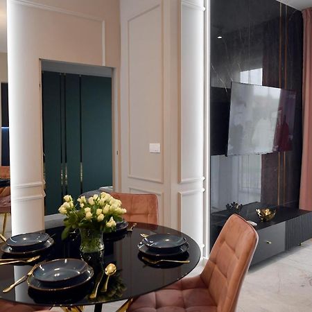 Coco Elite Apartments Zator Luaran gambar