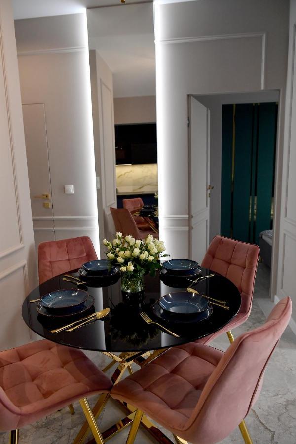 Coco Elite Apartments Zator Luaran gambar