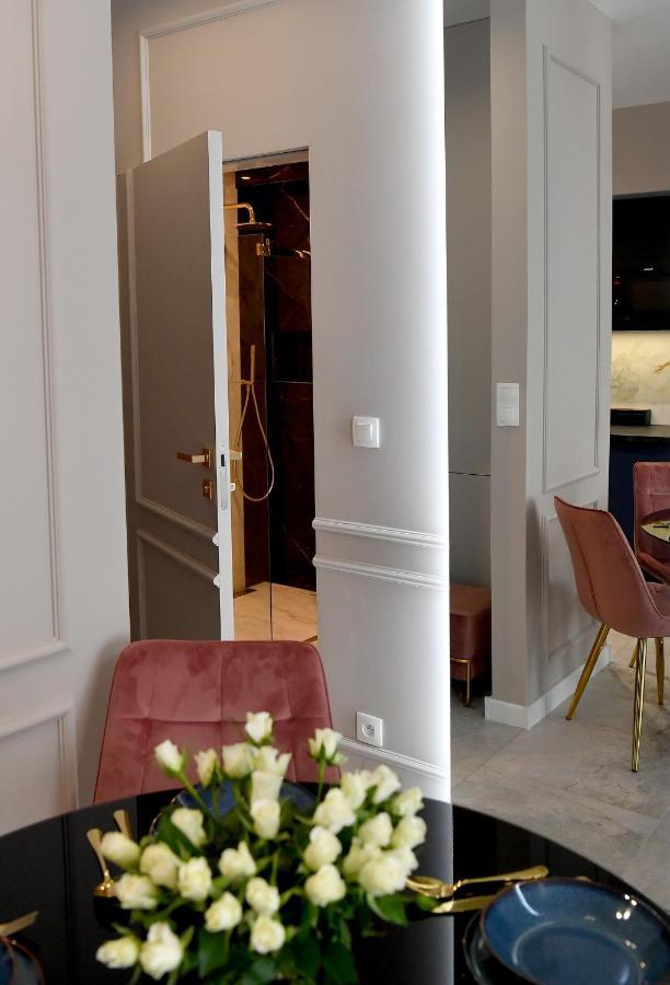 Coco Elite Apartments Zator Luaran gambar