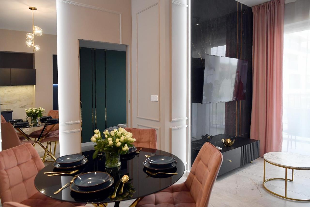Coco Elite Apartments Zator Luaran gambar
