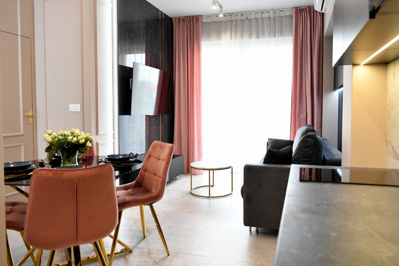 Coco Elite Apartments Zator Luaran gambar